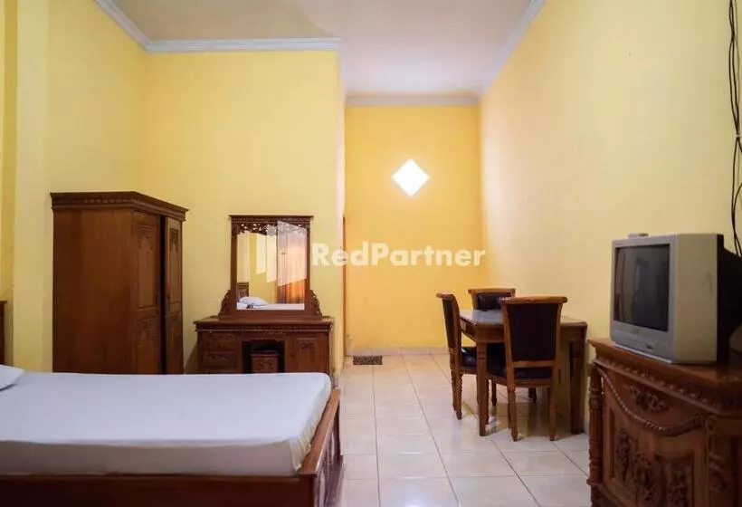 Hotelli Wisma Citra Metro Mitra Reddoorz