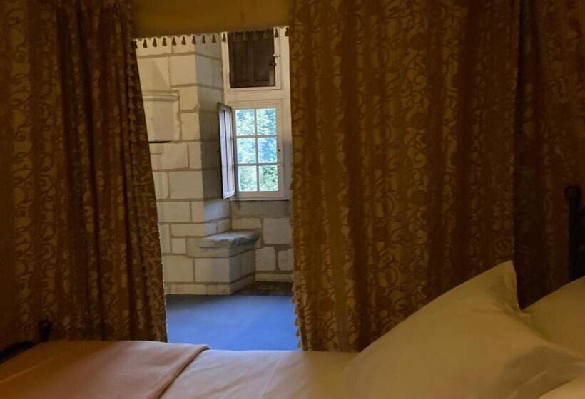 بنسيون Château De Ré