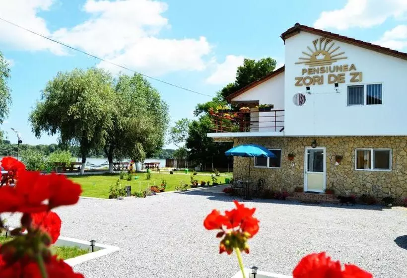Pensiunea Zori De Zi