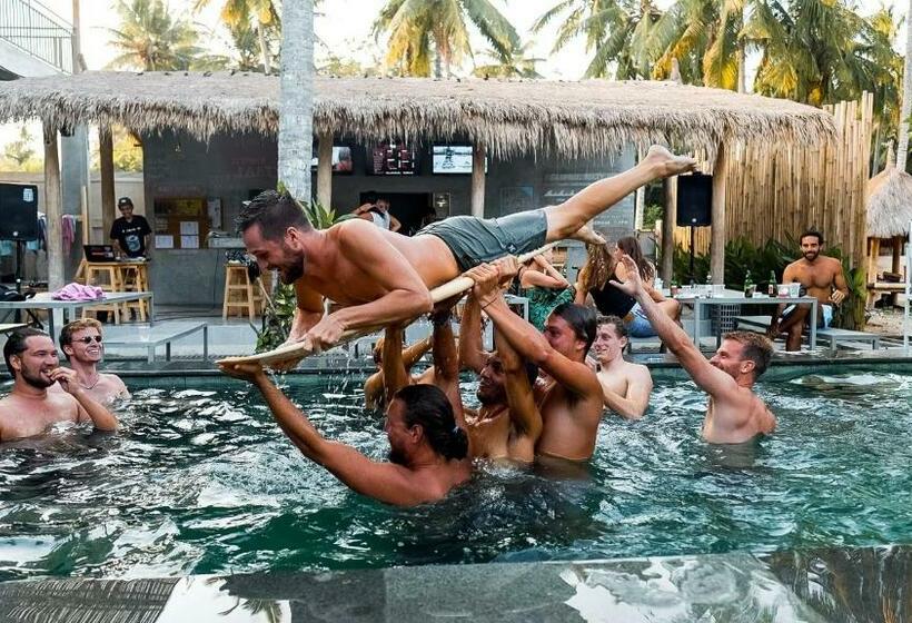 Szálló Lotide Surf Camps Lombok