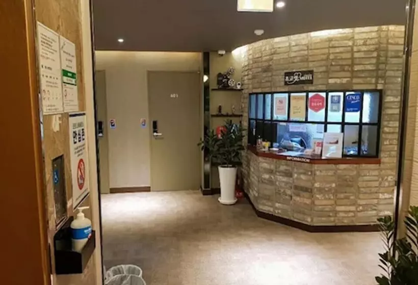 Chocolate Motel