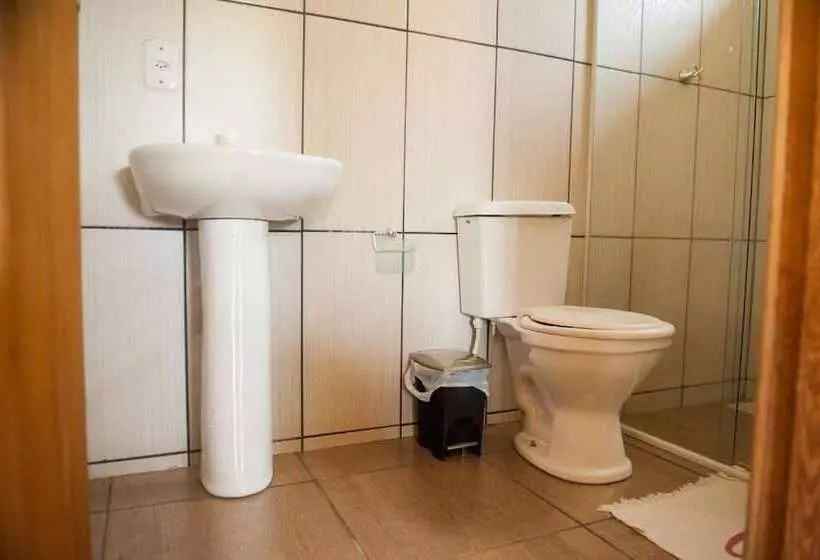 簡易ホテル Cabanas Prema