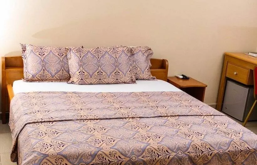 Hotel Agblor Lodge