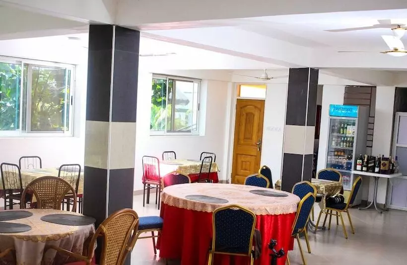 Hotel Agblor Lodge