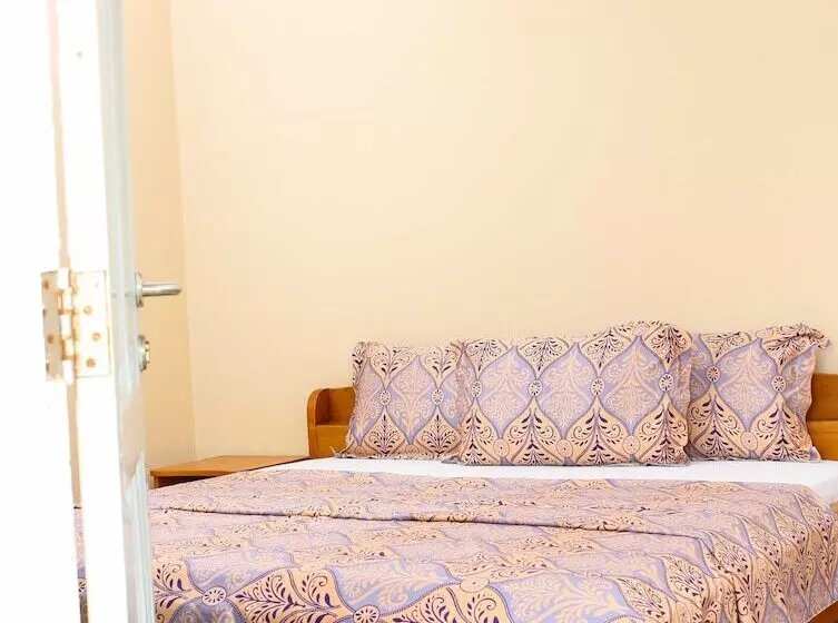 Hotel Agblor Lodge