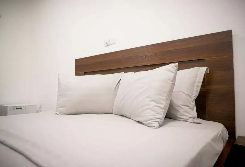 Hotelli Bulls And Anchor Inn