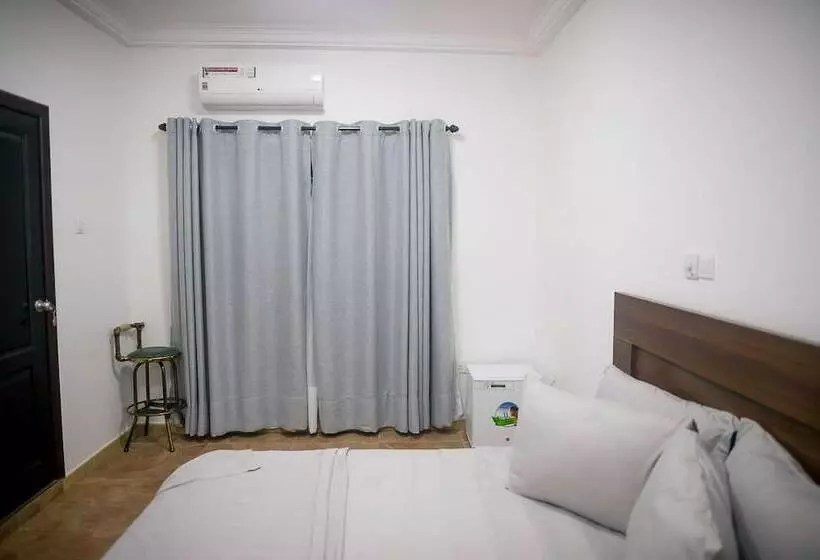 Hotelli Bulls And Anchor Inn