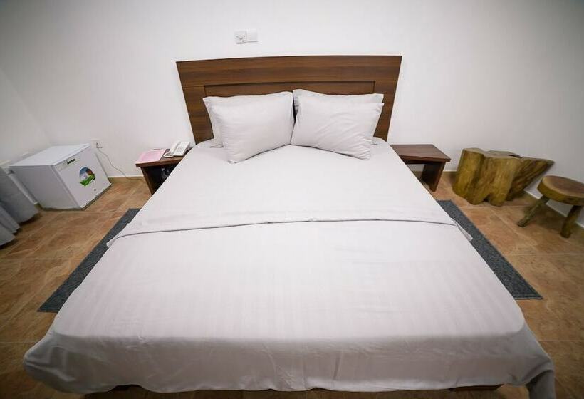 Hotel Bulls And Anchor Inn