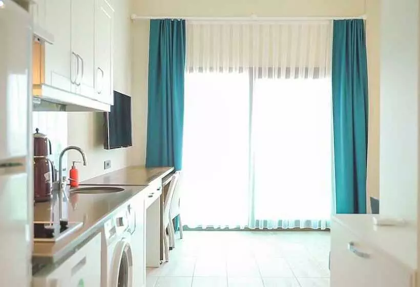 Hotelli Dolunay Suit & Beach