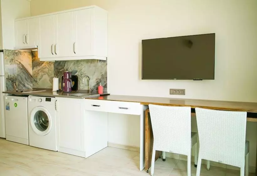 Hotelli Dolunay Suit & Beach