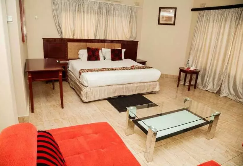 هتل Fatmols Lodge