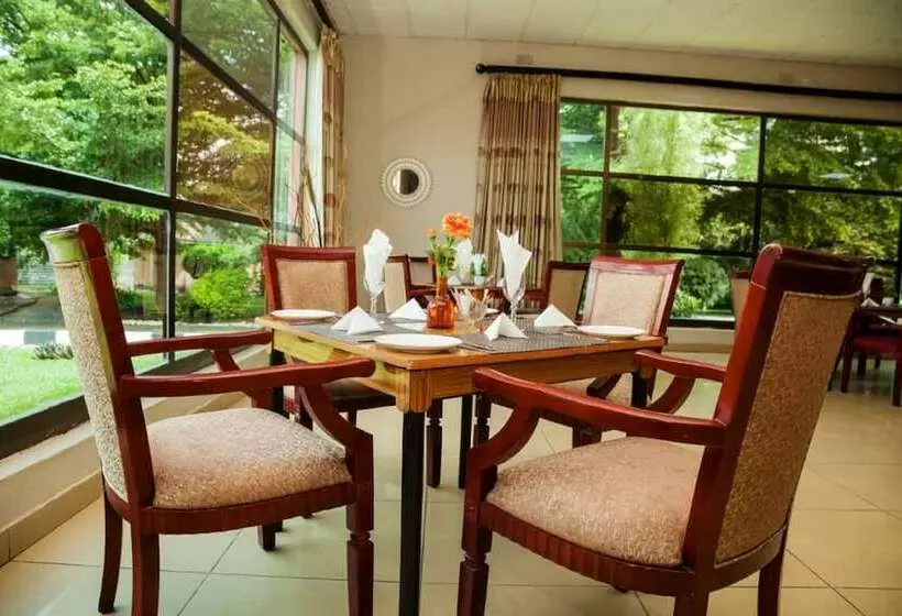 هتل Fatmols Lodge