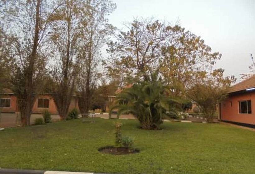 בית מלון כפרי Fatmols Lodge
