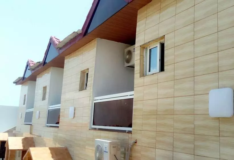 هتل Hôtel Naell Assinie