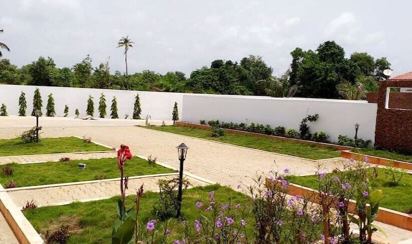 هتل Hôtel Naell Assinie