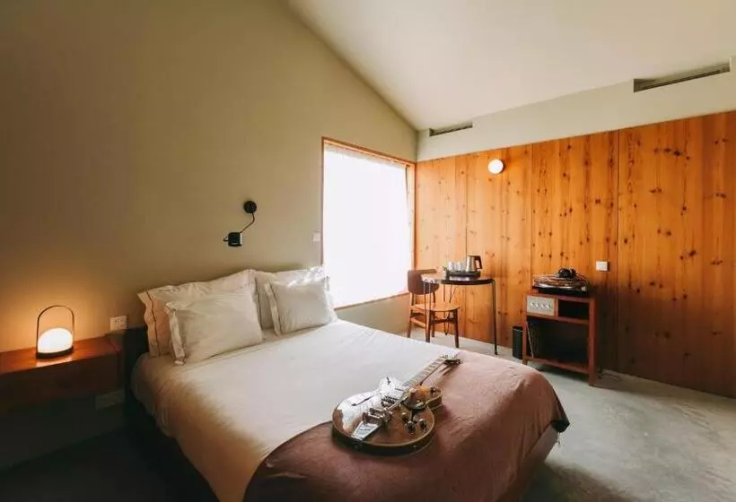 Hotel Outsite Porto Mouco