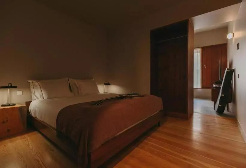 Hotel Outsite Porto Mouco