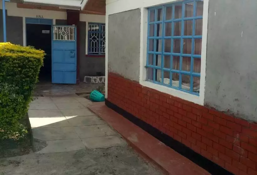 هتل Restal
