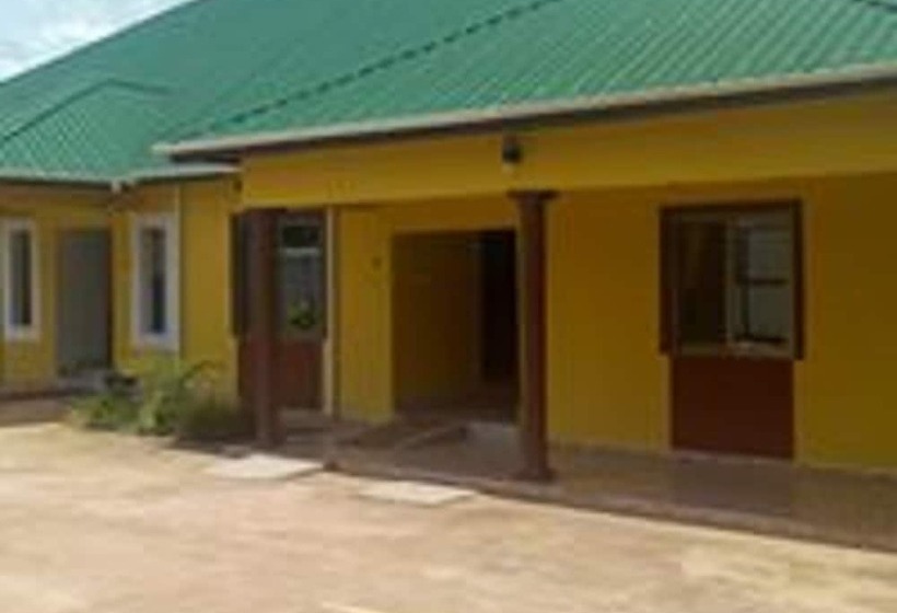 هتل Royal Cashrise Lodge