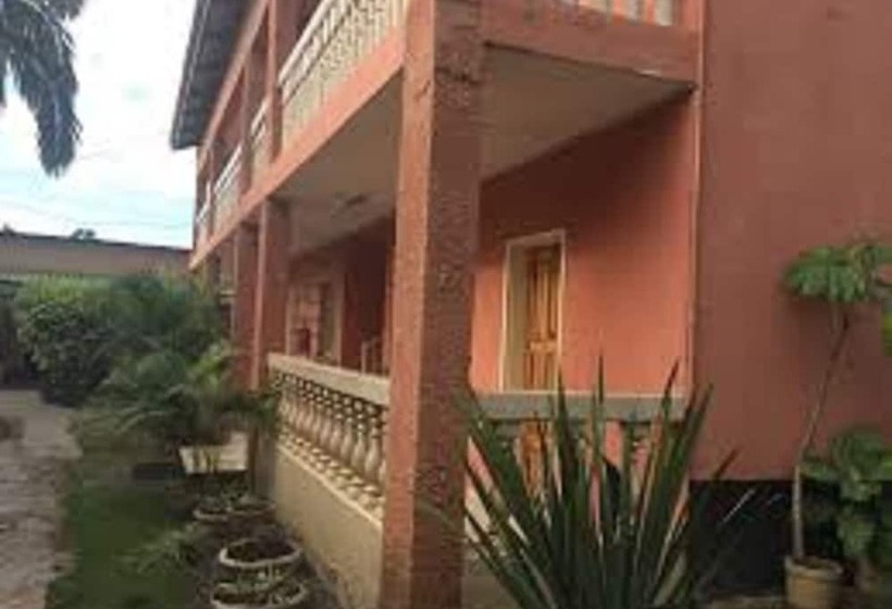 هتل Royal Cashrise Lodge