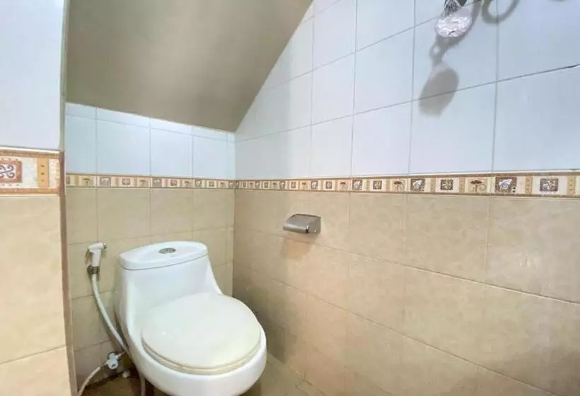 هتل Super Oyo Flagship 90644 Cottage Nalendra Nuansa Nusantara