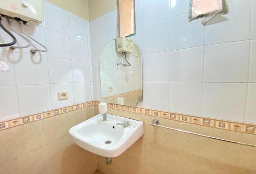 בית מלון כפרי Super Oyo Flagship 90644 Cottage Nalendra Nuansa Nusantara