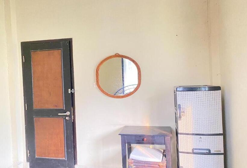 בית מלון כפרי Super Oyo Flagship 90644 Cottage Nalendra Nuansa Nusantara