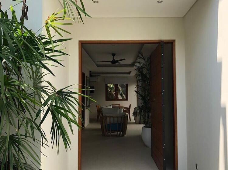 膳宿费 Arama Villas