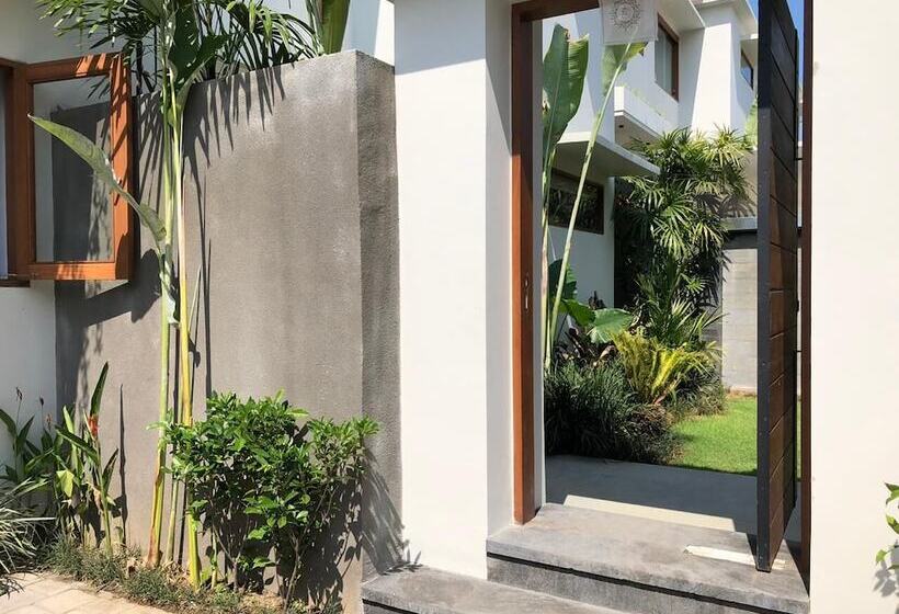 膳宿费 Arama Villas