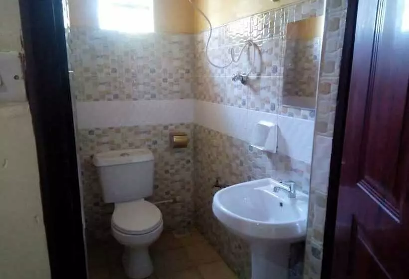 پانسیون Eliane Resort Bungoma