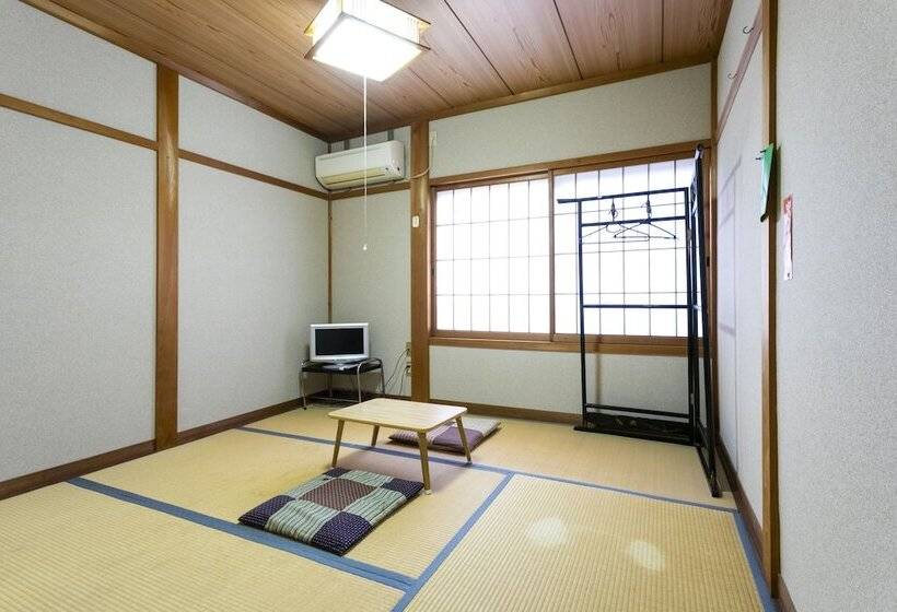 Pensão Komatsu Ryokan