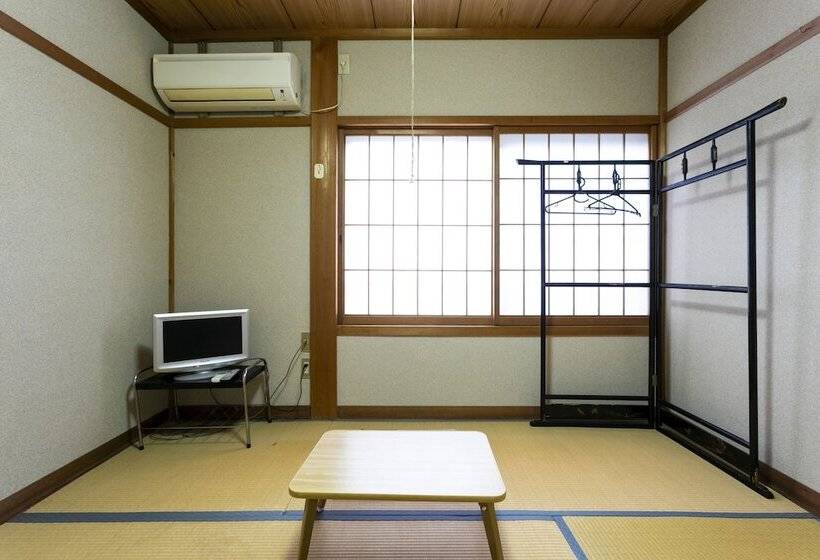 Pensão Komatsu Ryokan
