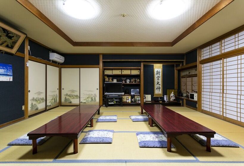 Pensão Komatsu Ryokan