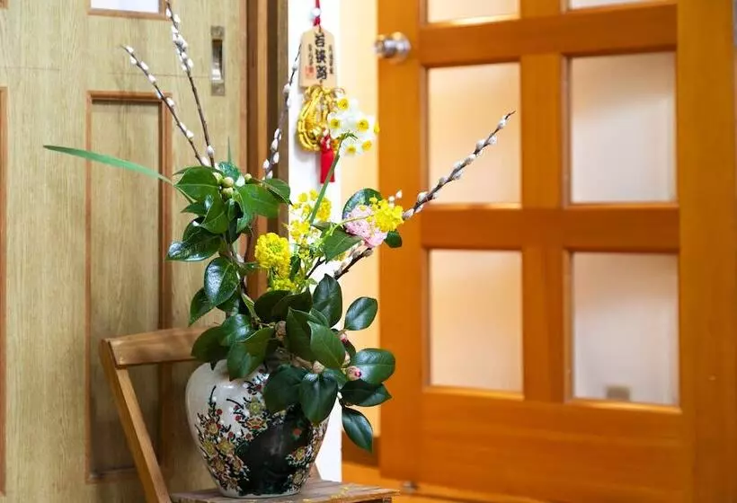 ペンション Komatsu Ryokan