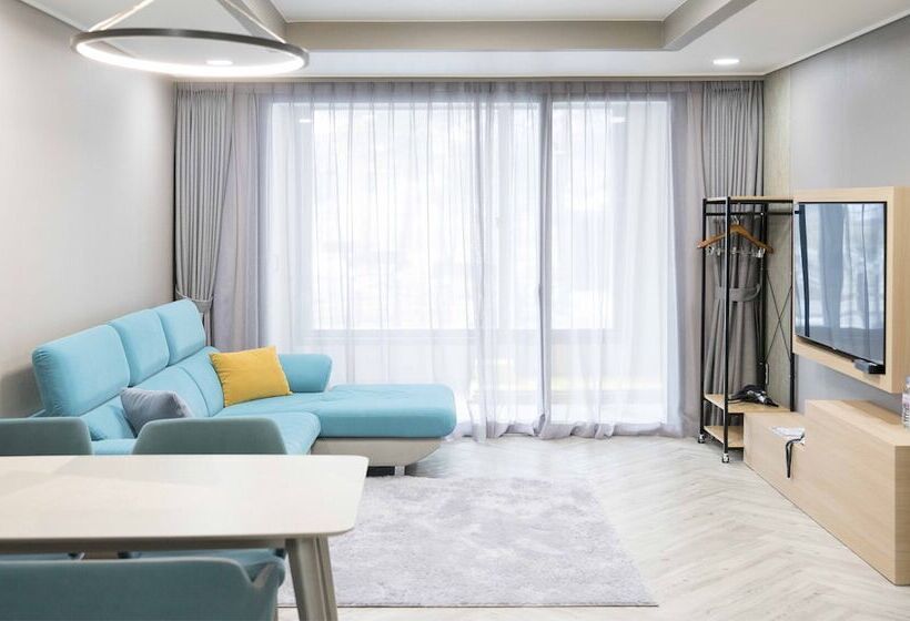 אתר נופש Geochang Surfing Park