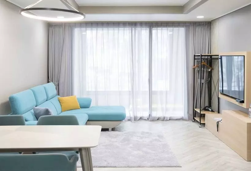 Lomakeskus Geochang Surfing Park