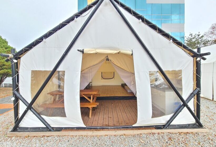 אתר נופש Geochang Surfing Park