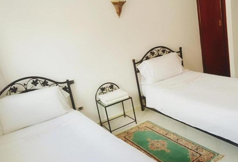 هتل Hôtel Sid El Aidi Médina