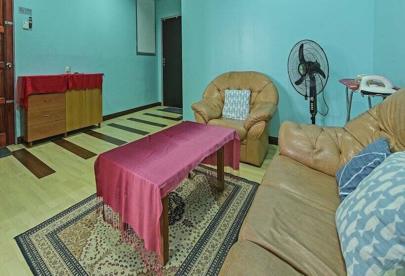 בית מלון כפרי Oyo 90325 Au Homestay