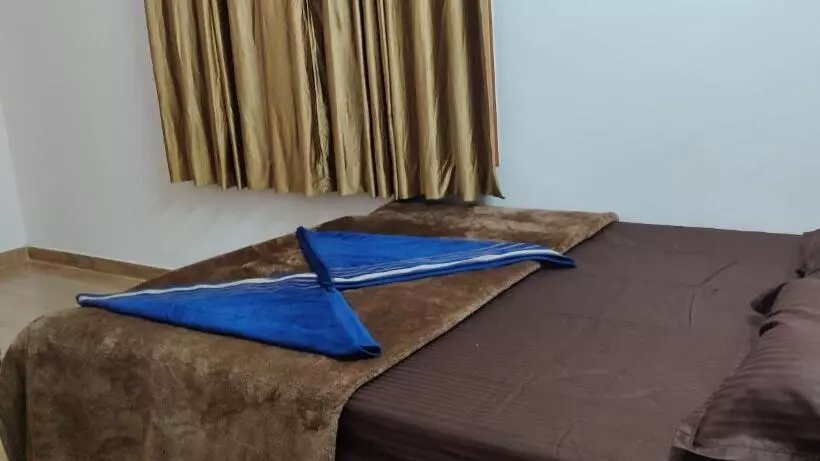 Hotel Trupthi Comforts
