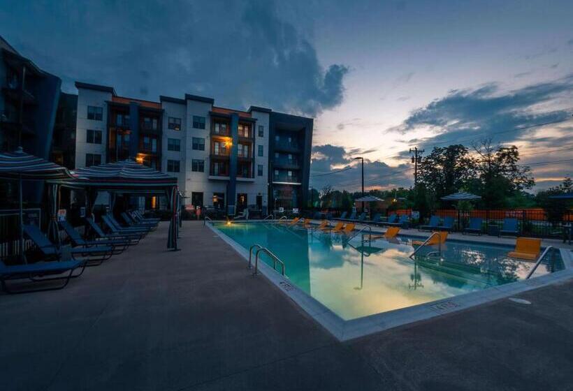 Apart Hotel At Chinatown