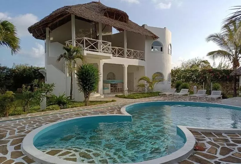 Watamu Neverland Villas