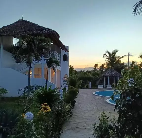 Watamu Neverland Villas