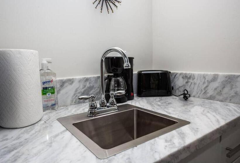 هاستل Studio With Large Balcony  San Diego Gateway