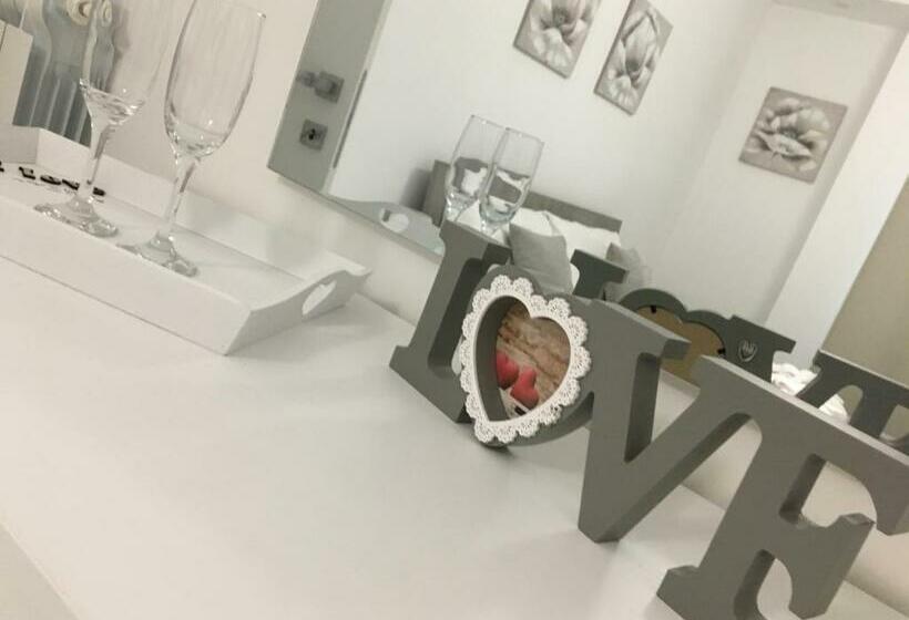 住宿加早餐  The Place Piazza Lauro