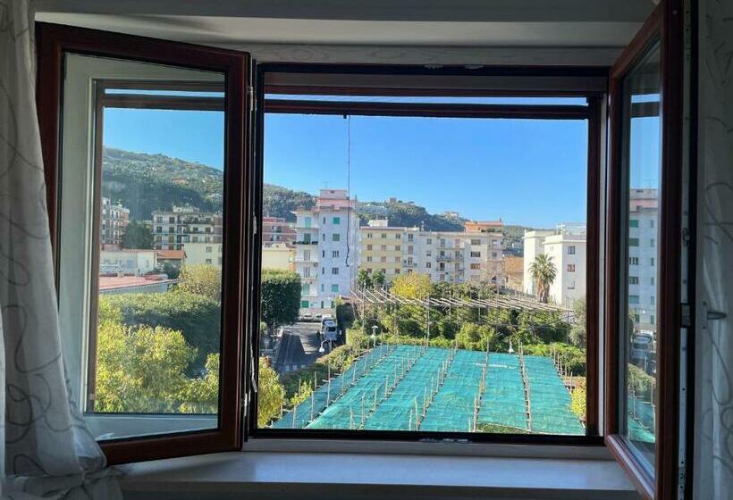 住宿加早餐  The Place Piazza Lauro