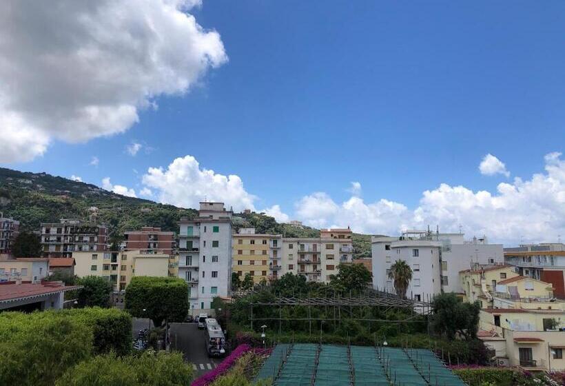 住宿加早餐  The Place Piazza Lauro