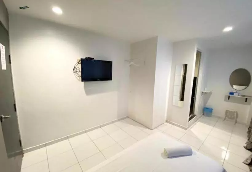 Hotel One One 08