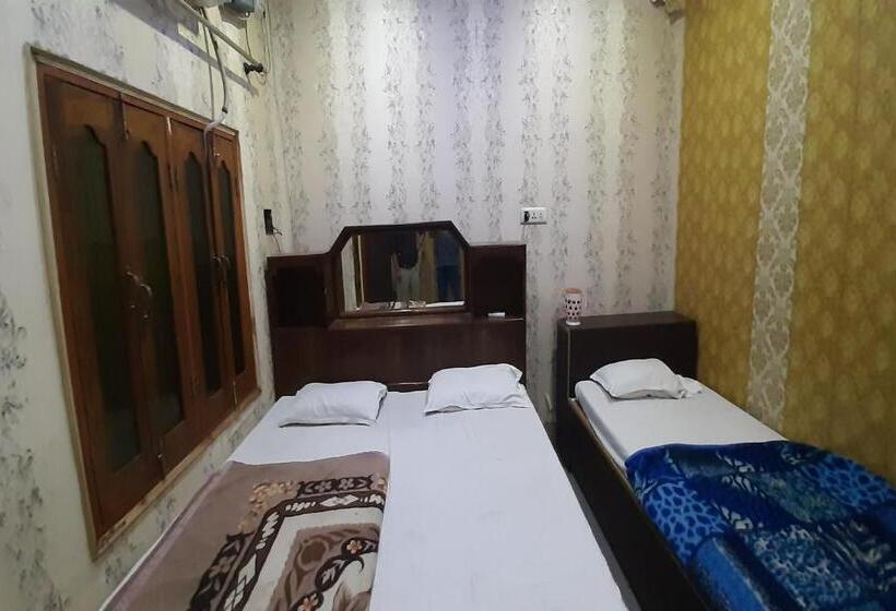 فندق Spot On 82020 Jmd