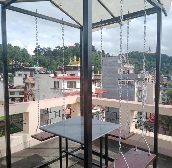 Monkey Bunky 3monkeys Backpacker S Hostel